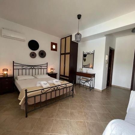 Serras Rooms Kapsálion Extérieur photo